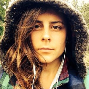 Meet your Posher, Anya